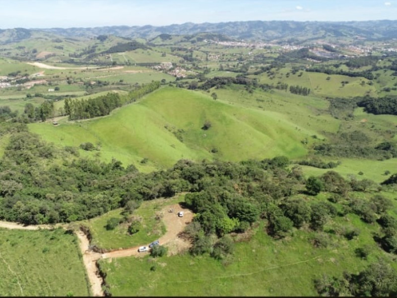 Area em Corrego do Bom Jesus